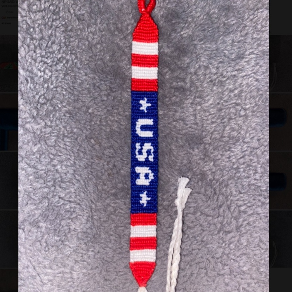Friendship bracelet